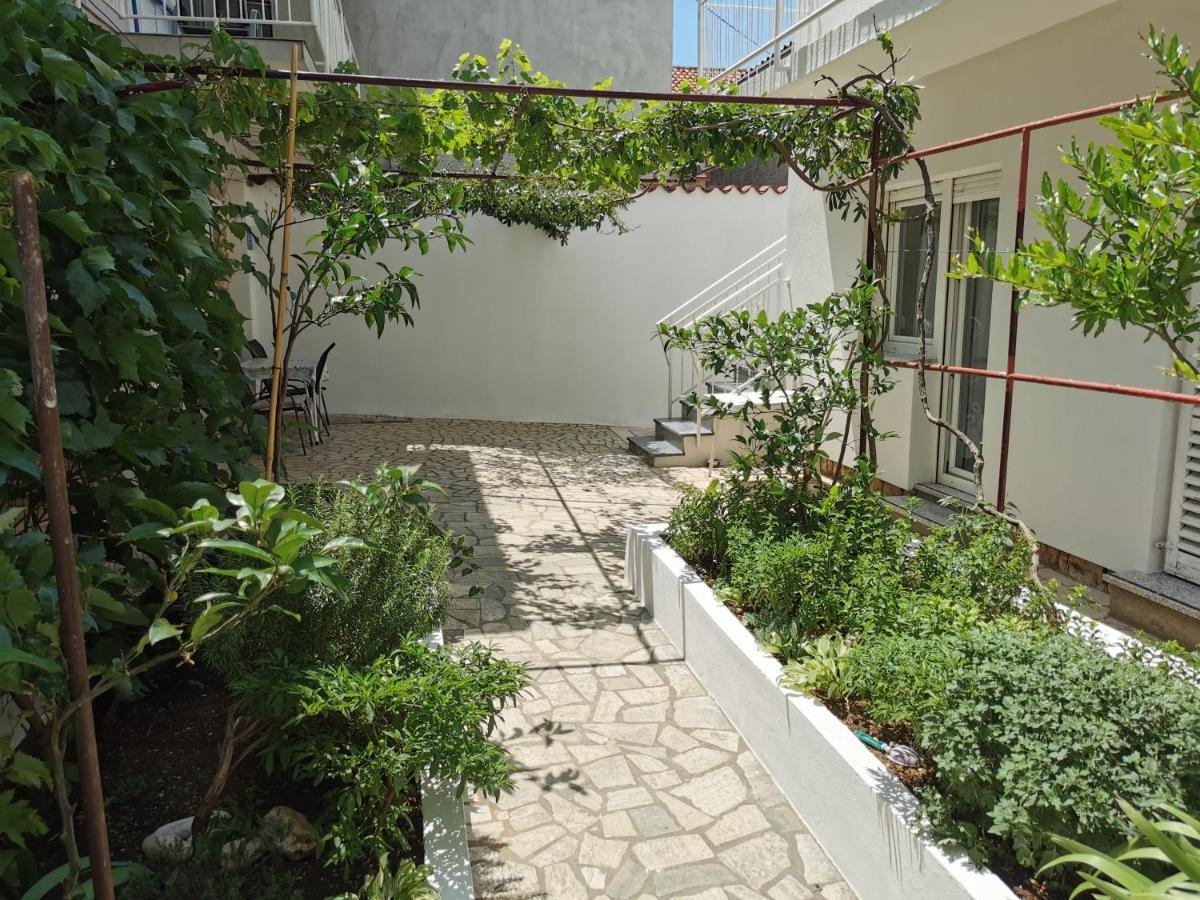 Studio Apartments Jasminka Selce Εξωτερικό φωτογραφία